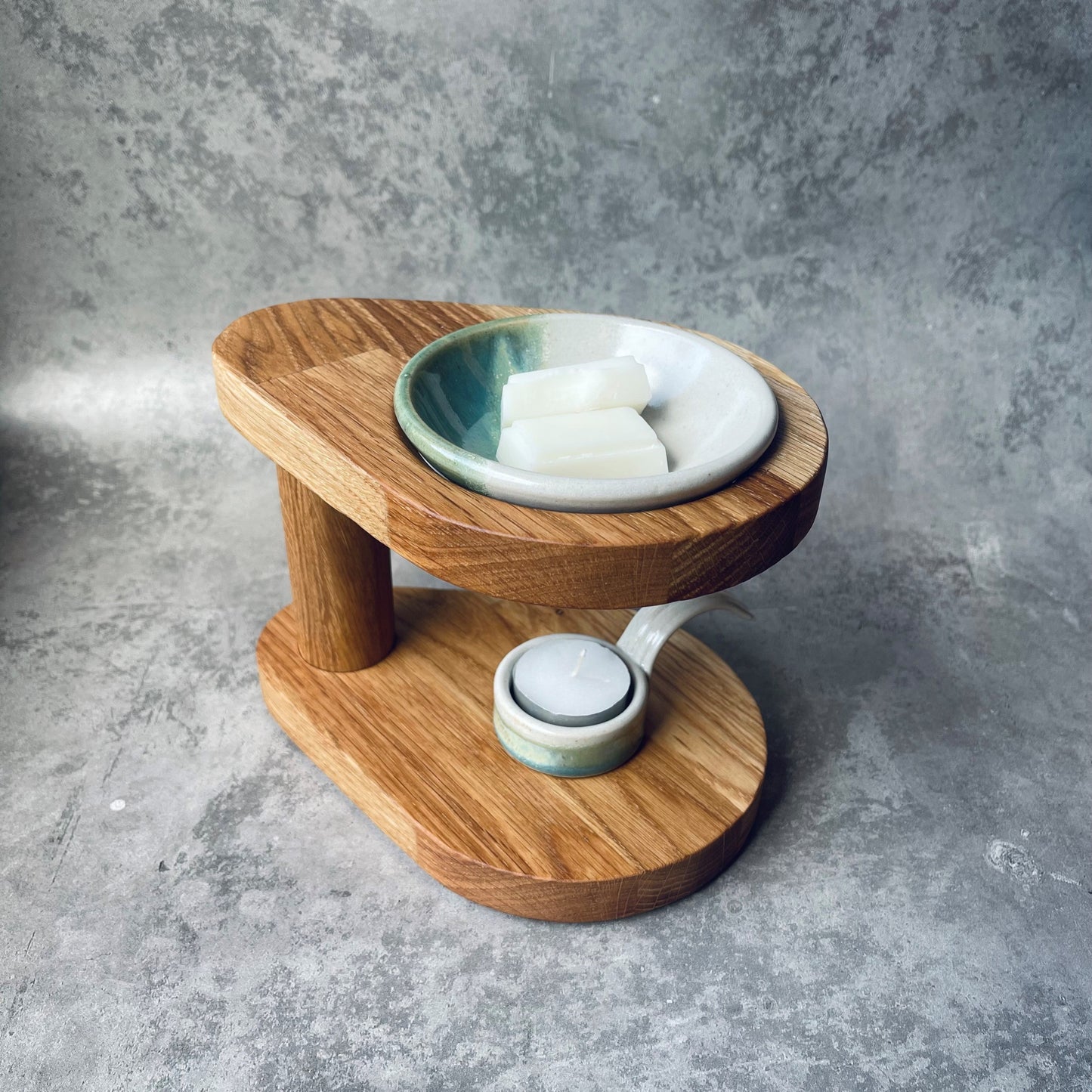 The Teardrop Oak Wax Melt Burner